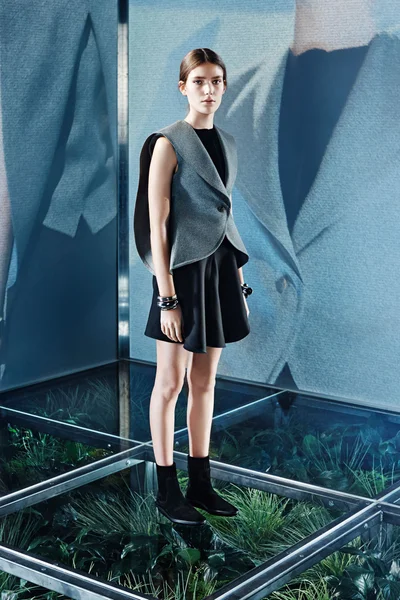 Look 17